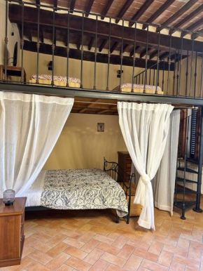 Opio Nel Corso 47 Montepulciano